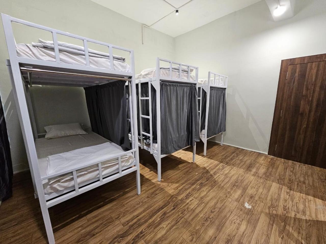 My Roomz Banaras พาราณสี ภายนอก รูปภาพ