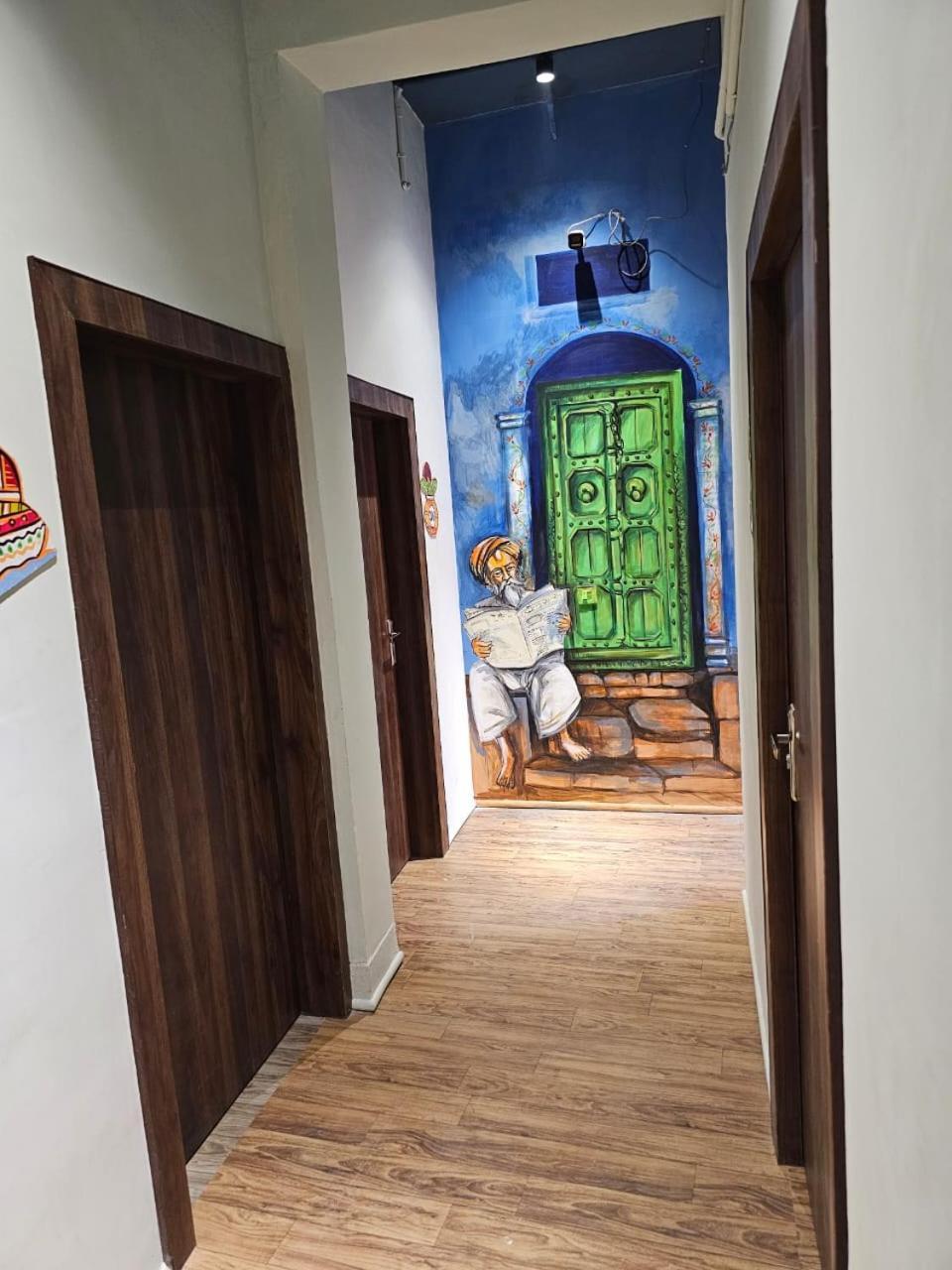 My Roomz Banaras พาราณสี ภายนอก รูปภาพ