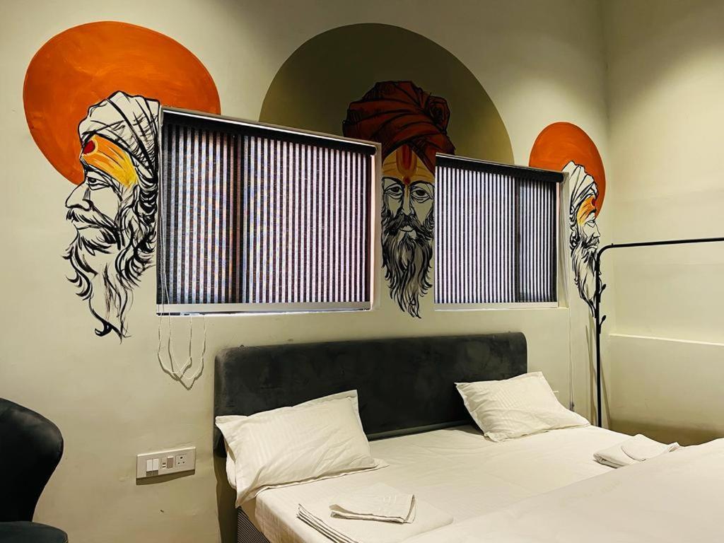 My Roomz Banaras พาราณสี ภายนอก รูปภาพ