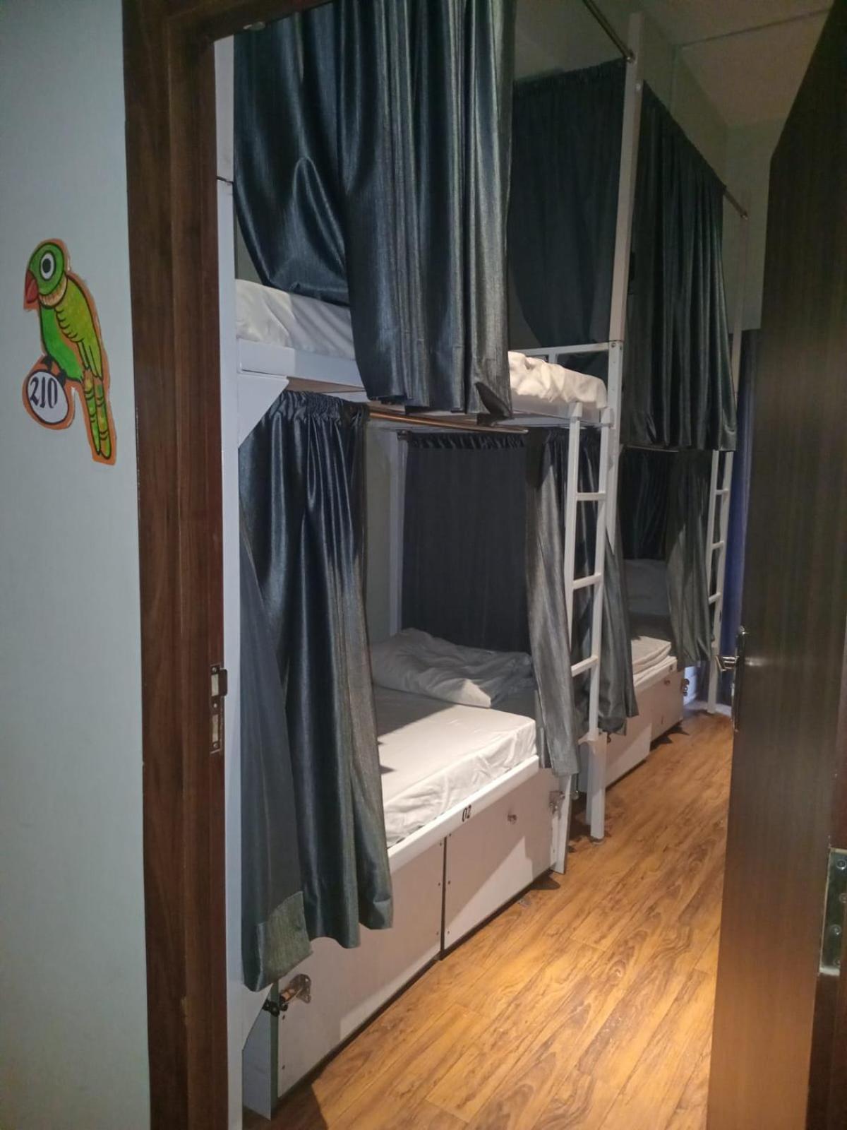 My Roomz Banaras พาราณสี ภายนอก รูปภาพ